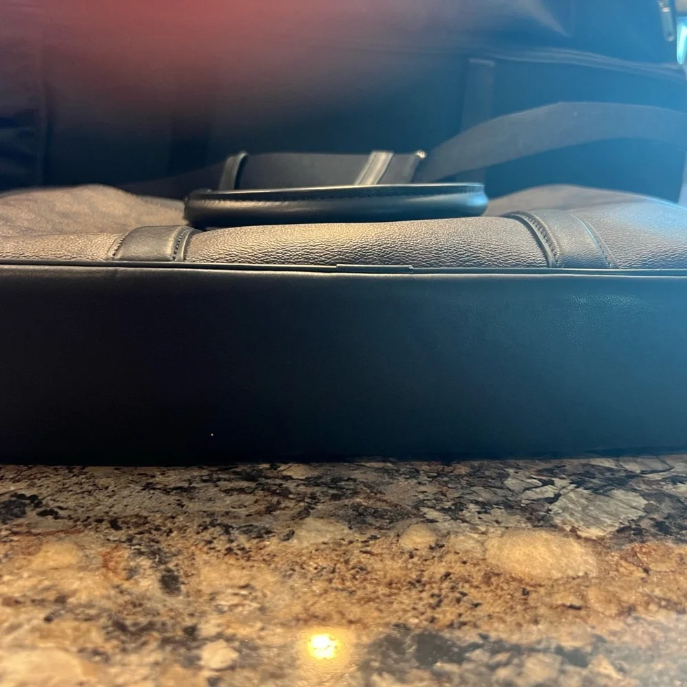 Coach briefcase - Picture 3 of 7